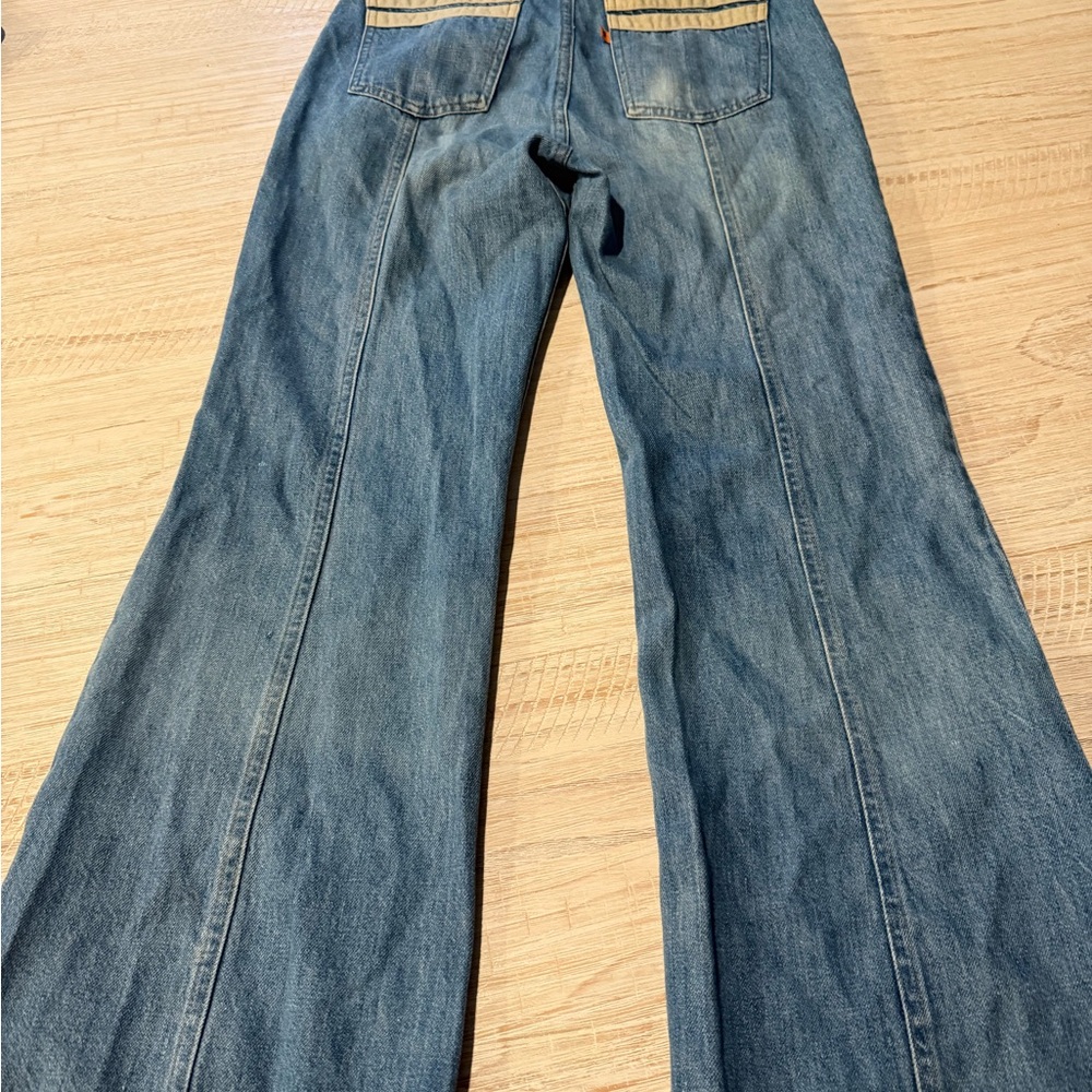 Women's Vintage 70s Levi's bell bottom trouser jeans - Picture 6 of 14